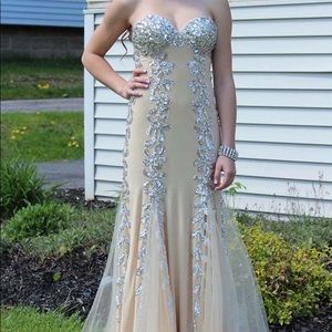 Prom dress